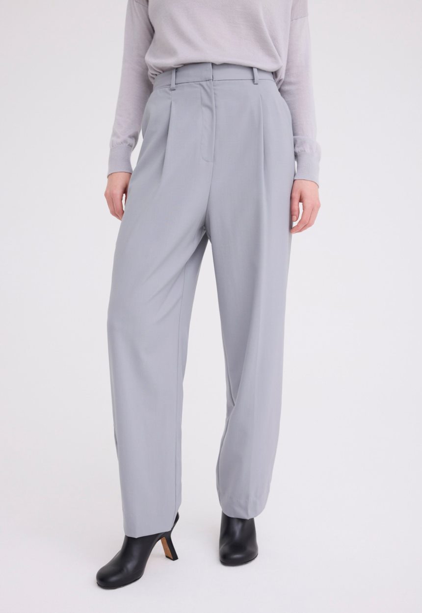 Jac + Jack Micah Pleated Wool Pant - Oxide Grey